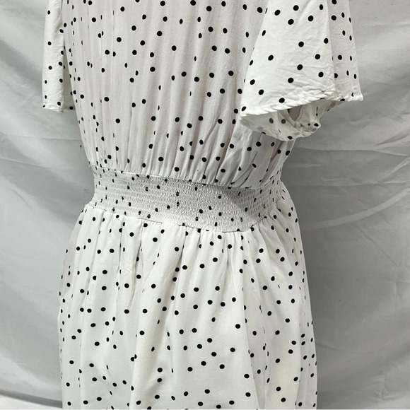 Impress white polka dotted dresssize large - Picture 4 of 14